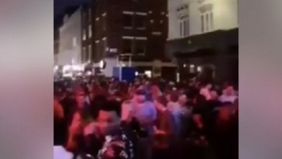 Otvoreni pabovi u Londonu