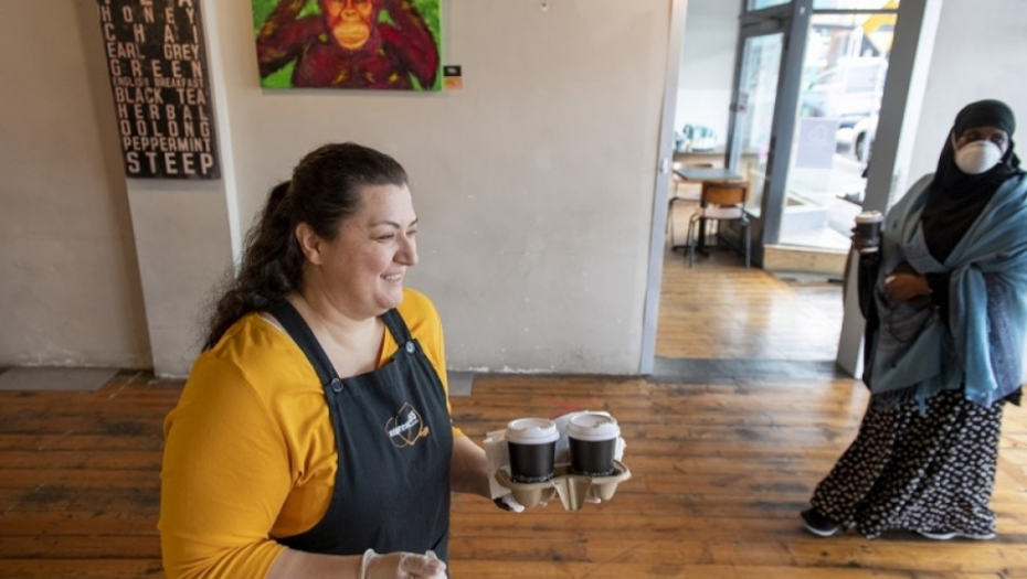 Melburn, Daniel Endruz, Australija, korona