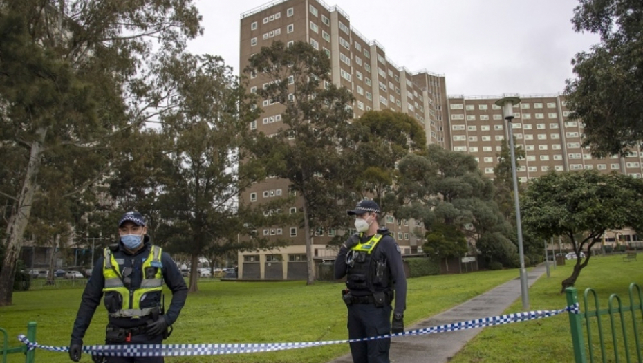 Melburn, Daniel Endruz, Australija, korona