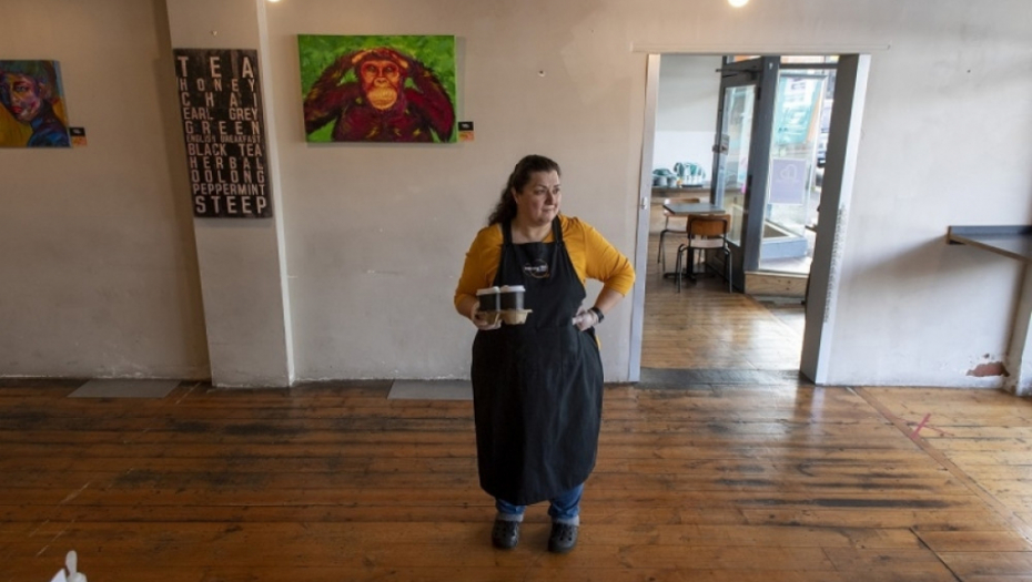 Melburn, Daniel Endruz, Australija, korona