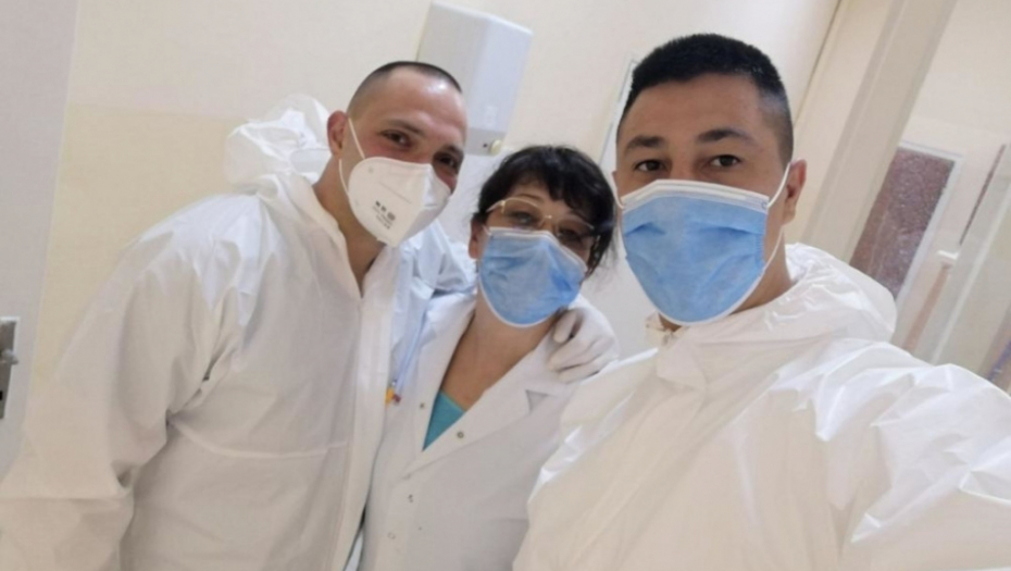 Nada sa svojim kolegama