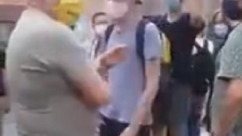 Građani napali Đilasove ljude