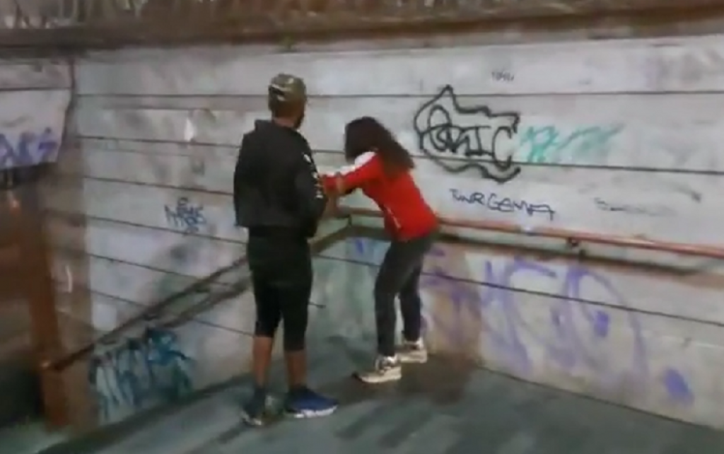 Napad devojke na Zelenom vencu