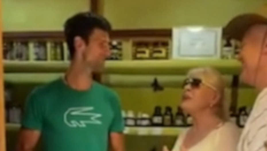 Novak Đoković, Hanka Paldum