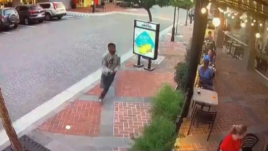 Ubistvo, Ekvador, Saša Spasić