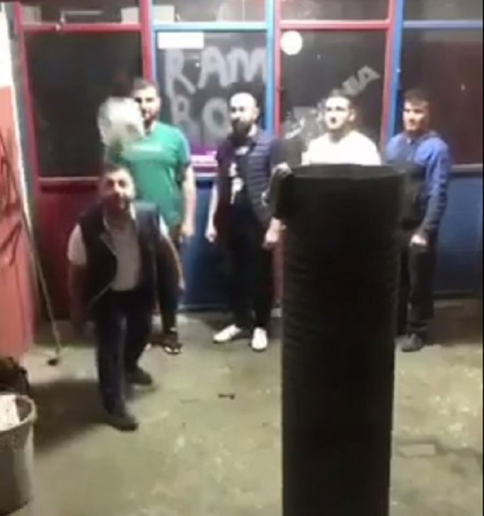 Zanimljiva igra sa loptom