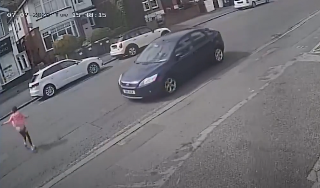 Devojčicu udario auto