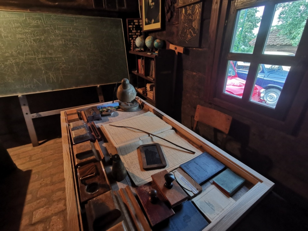 Stara &scaron;kola u Užicu