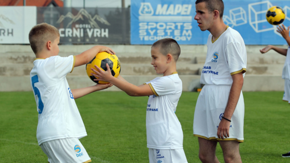 fudbalski kamp "Deki5"