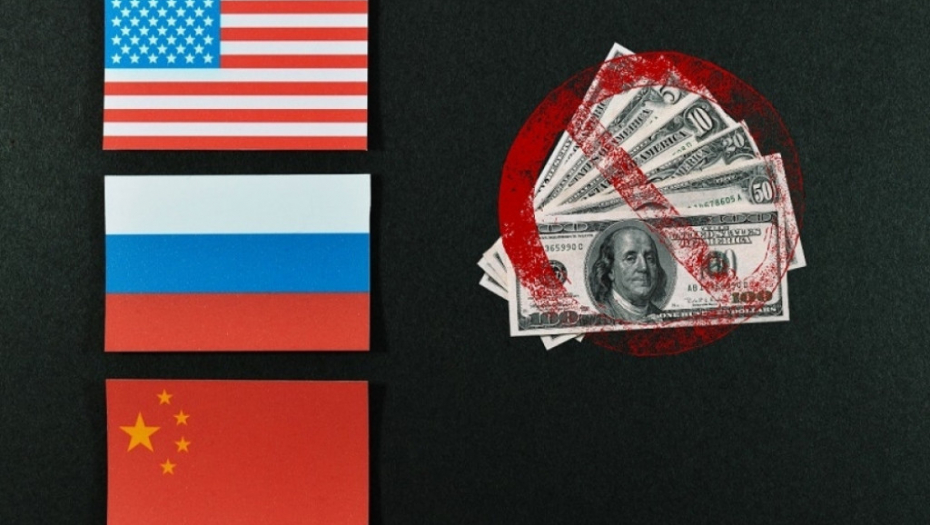 Rusija, Kina, Amerika - dolari
