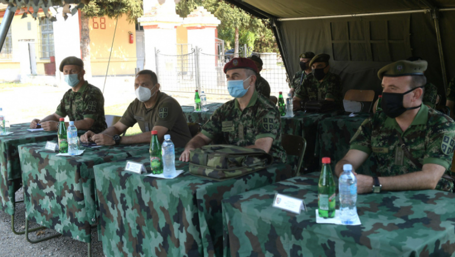 Aleksandar Vulin ; Vojska Srbije