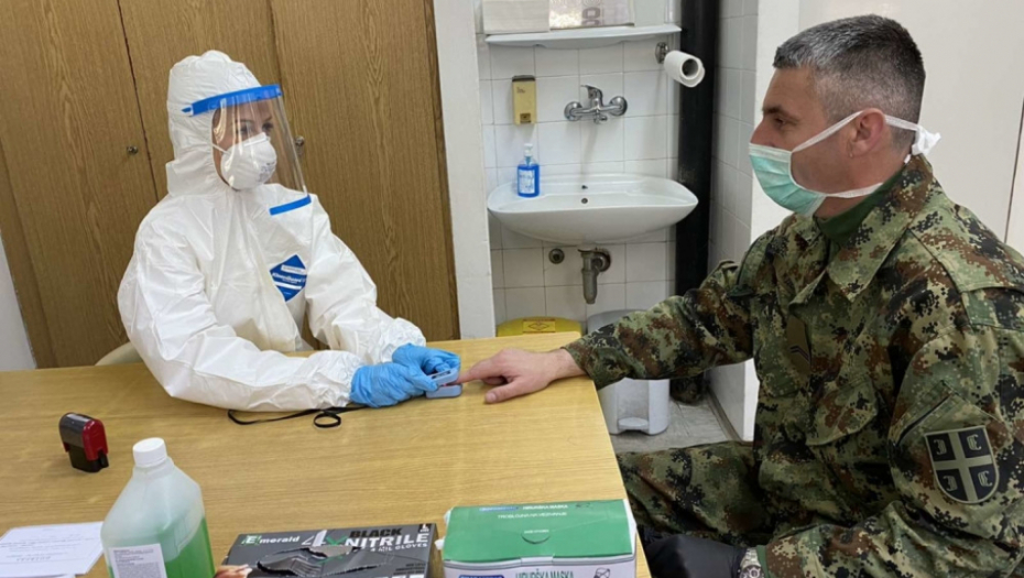 Od početka epidemije pregleda pod punom opremom