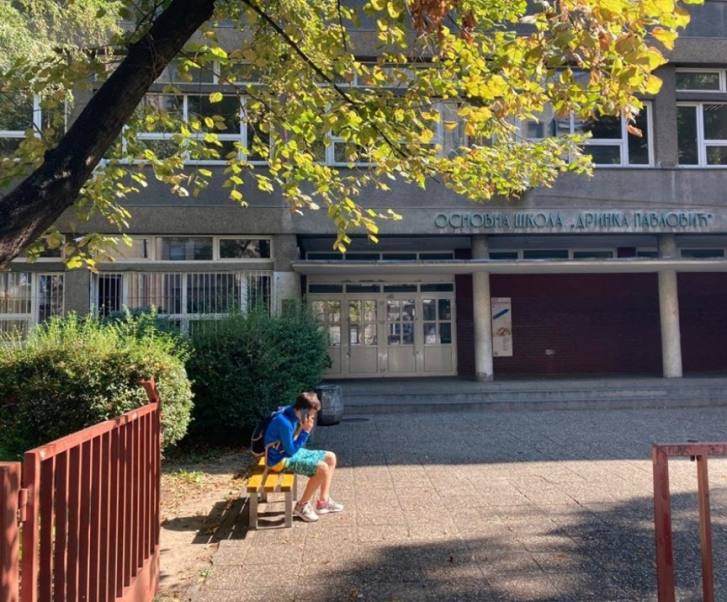 đak,učenik,škola,korona