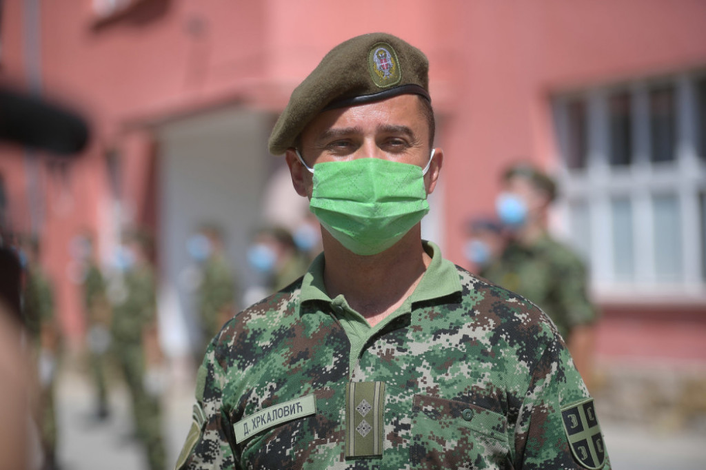 Aleksandar Vulin, Vojska Srbije, Vojnik, Vojnici