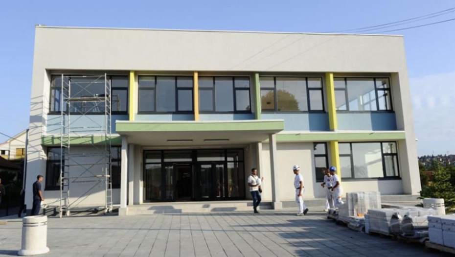 Nova škola u Leštanima