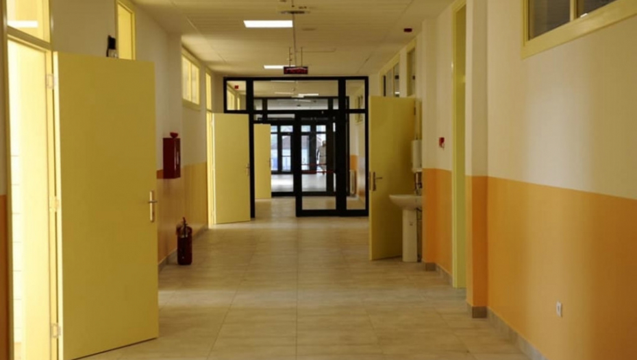 Nova škola u Leštanima