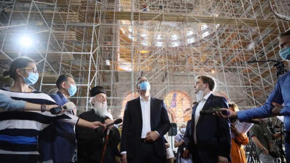 Predsednik Vučić u obilasku Hrama