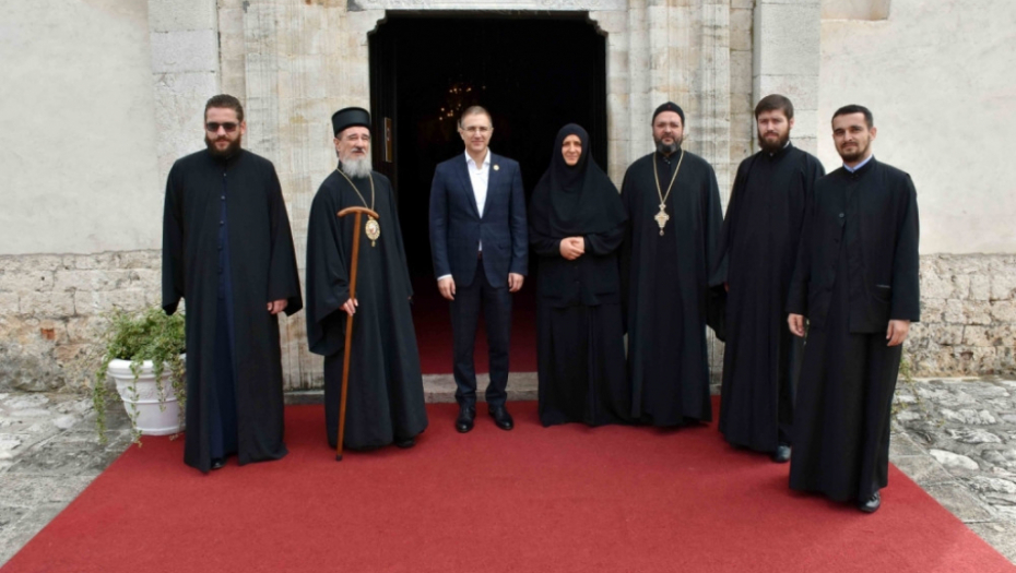 Nebojša Stefanović