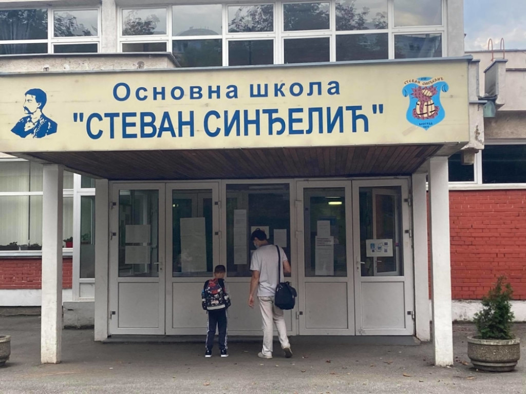 Prvi su u školu došli korisnici produženog boravka