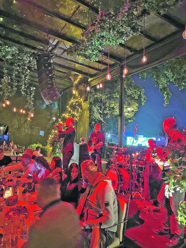 Janju&scaron; i Maja