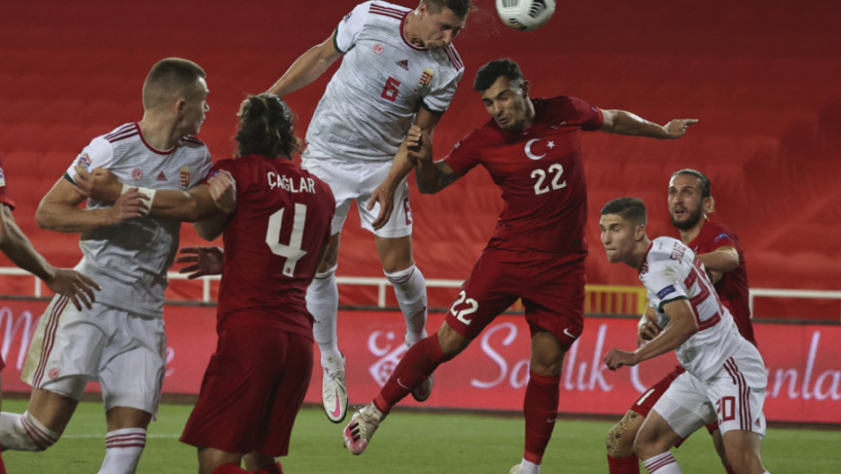 Reprezentacija Mađarske, reprezentacija Turske