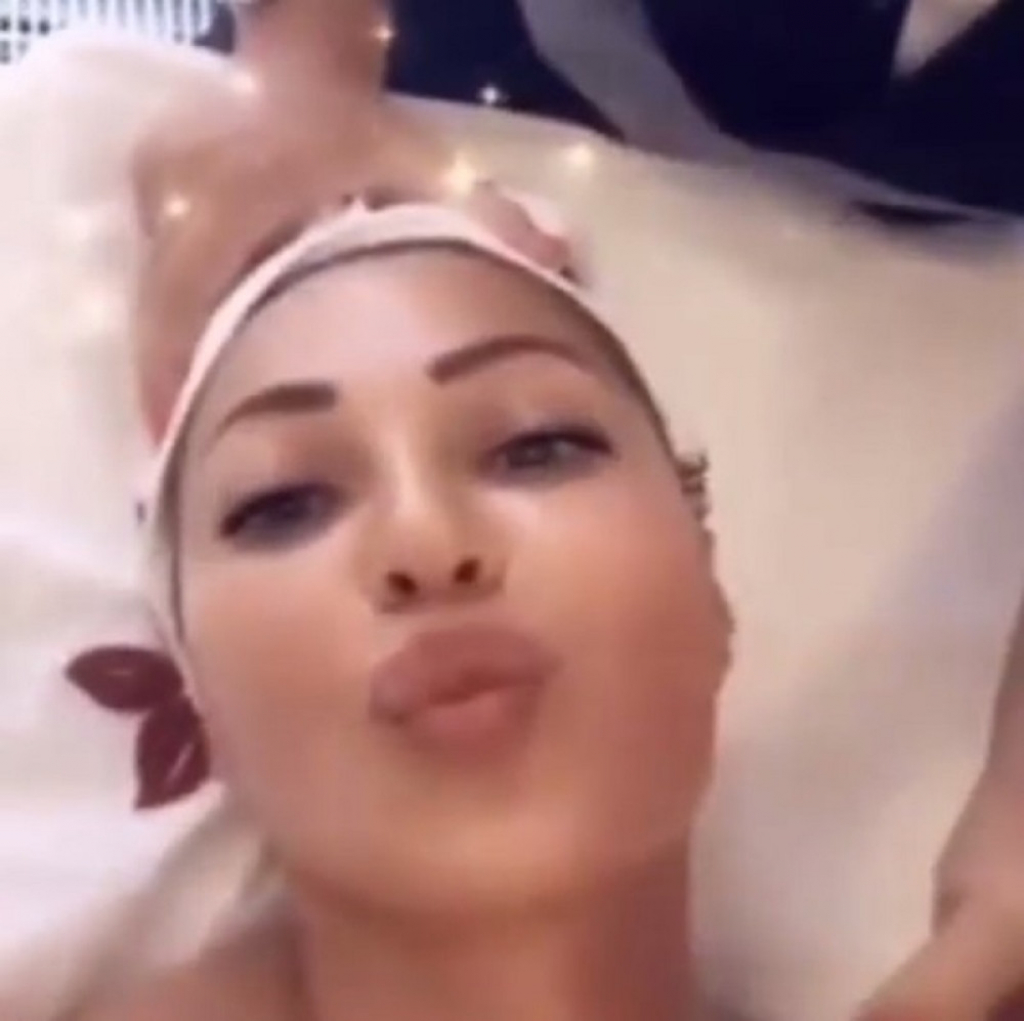 Ceca tokom korišćenja usluga salona