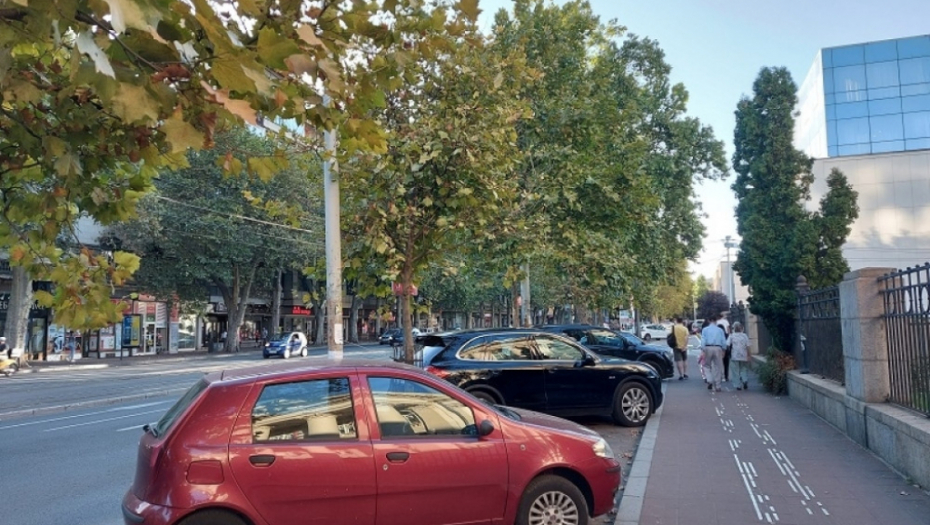 parking kola automobili ulica