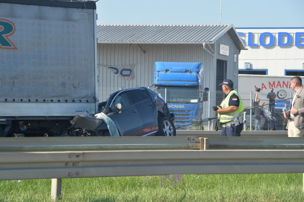Nesreća kod Dobanovačke petlje
