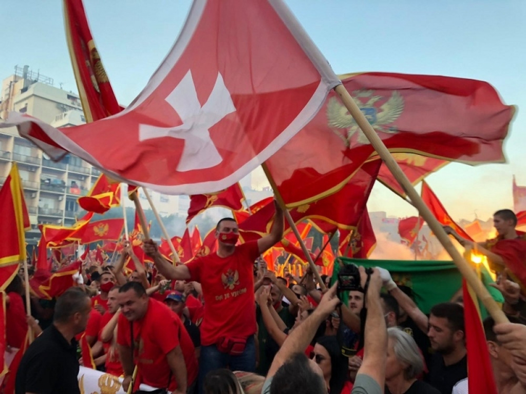 Crna gora, DPS, Patriotski skup, Komite