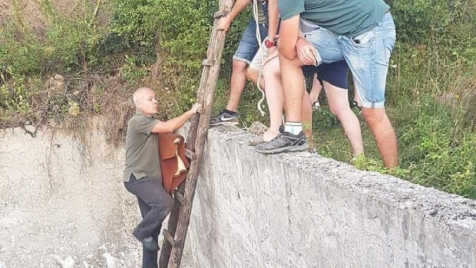 Srndać je na svu sreću spašen