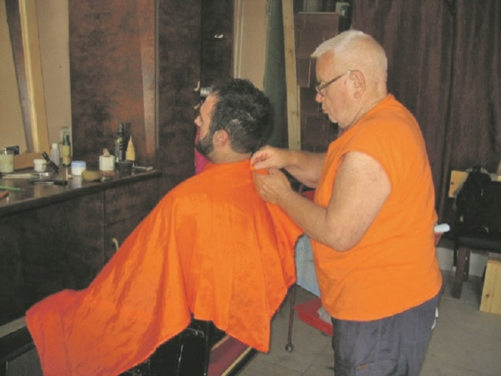 Vladimir Vesković u devedesete u&scaron;ao radno