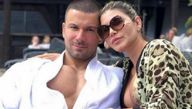 Strahinja Stojanović, Sonja Suarez Gomez