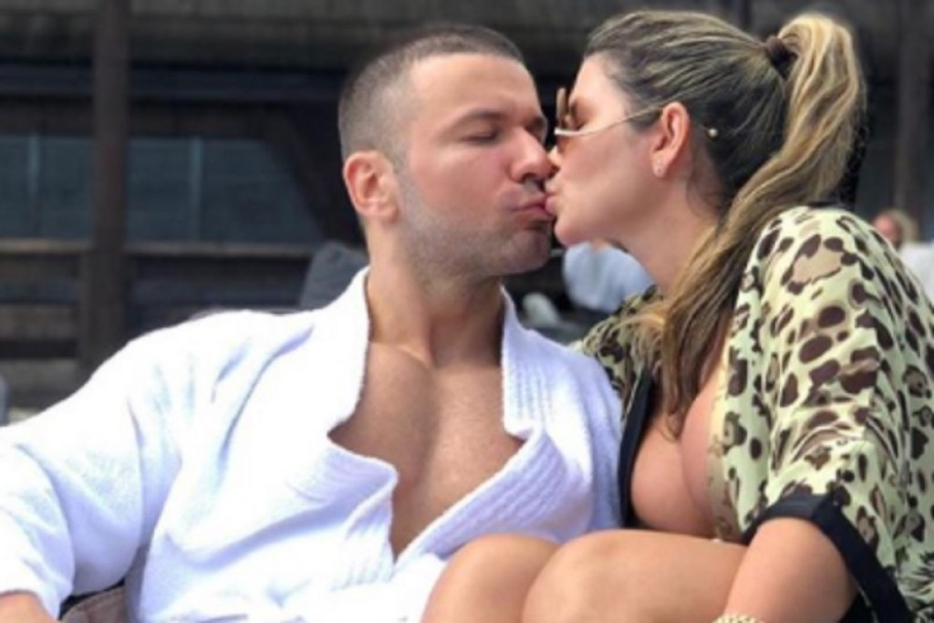 Strahinja Stojanović, Sonja Suarez Gomez