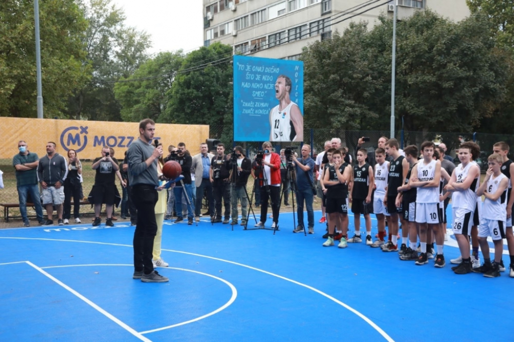 Novica Veličković teren