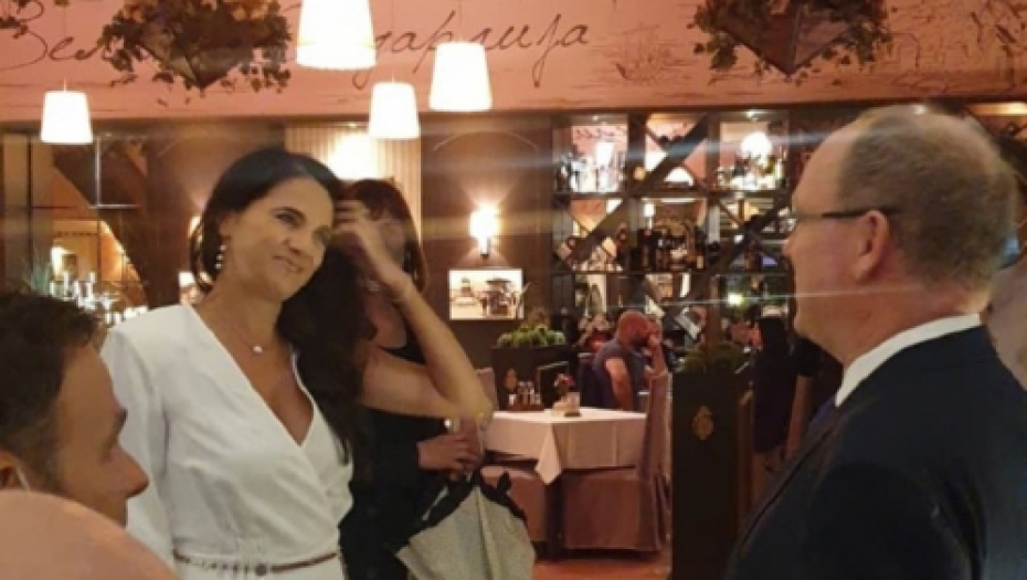 Albert od Monaka i prelepa crnka