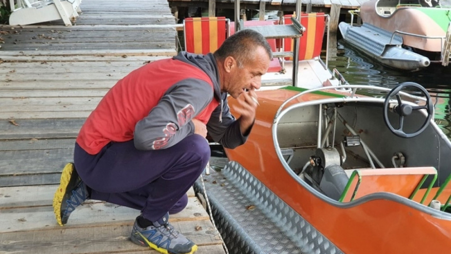 Muhamed Dedić/Lake house - Plivsko jezero