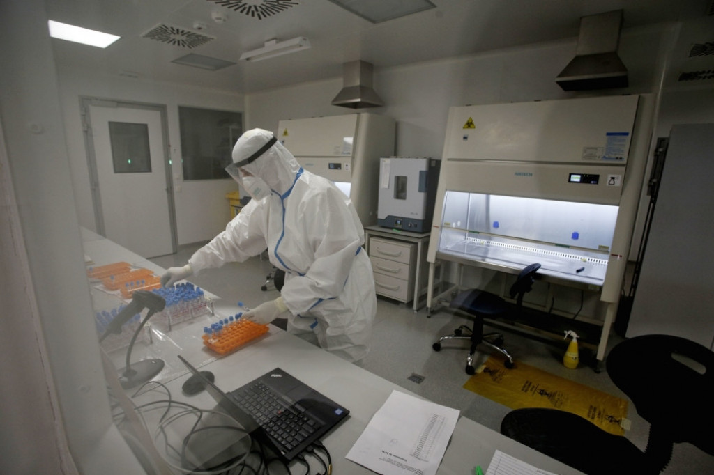 Vatreno oko, korona, test