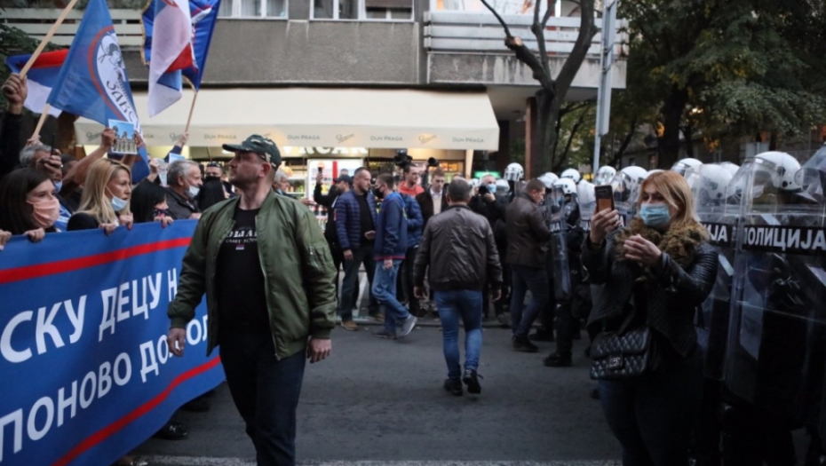 Protesti povodom festivala &quot;Mirdita&quot;
