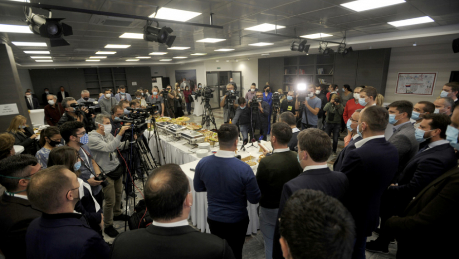 SNS slavi Svetu Petku