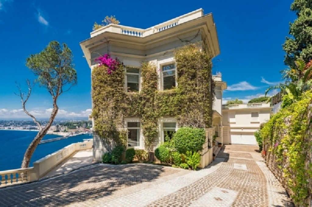 VILA, KUĆA, BOGATSTVO