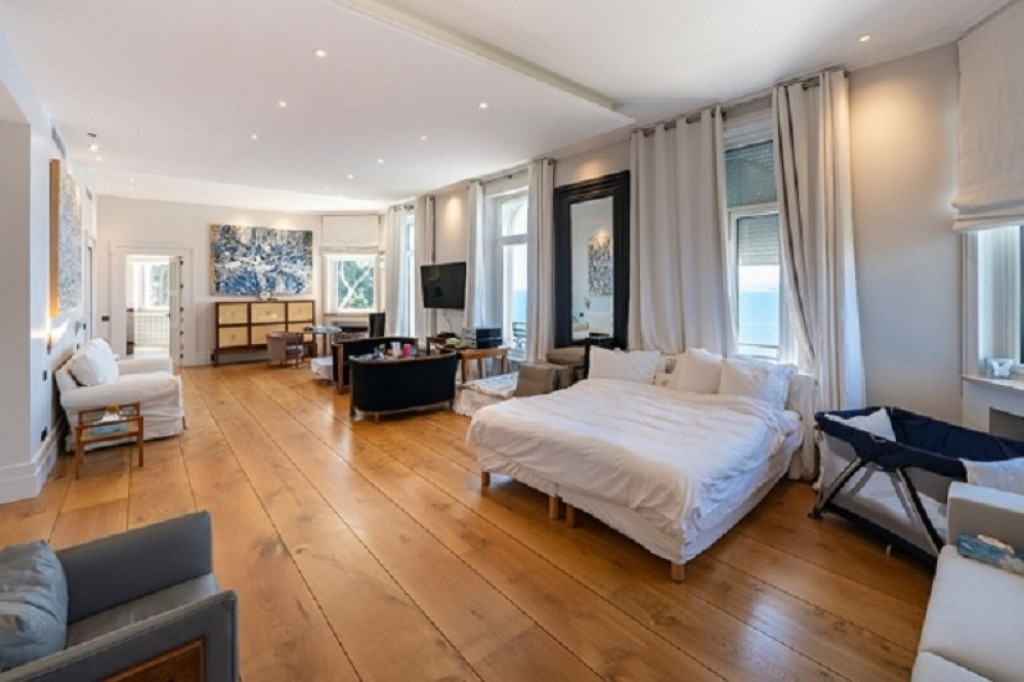 VILA, KUĆA, BOGATSTVO