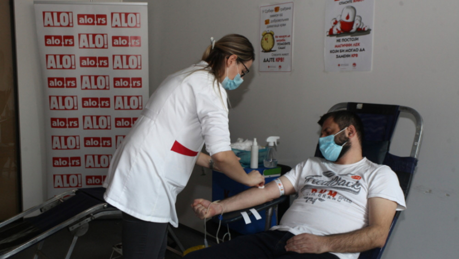 Akciji dobrovoljnog davanja krvi u „Alo media sistemu“ 