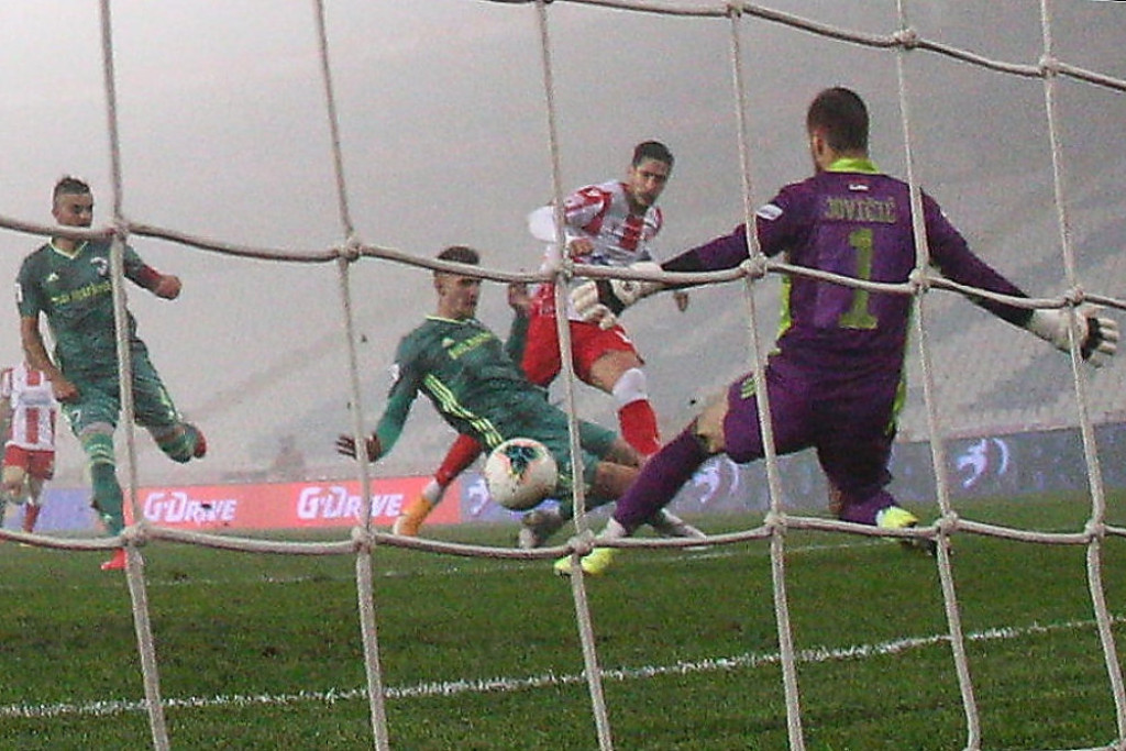 Dijego Falćineli (Crvena zvezda)