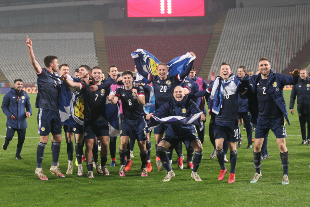 radost Škota posle pobede nad Srbijom