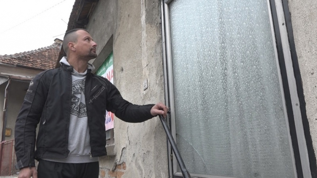 Daju kuću za Anikino zdravlje