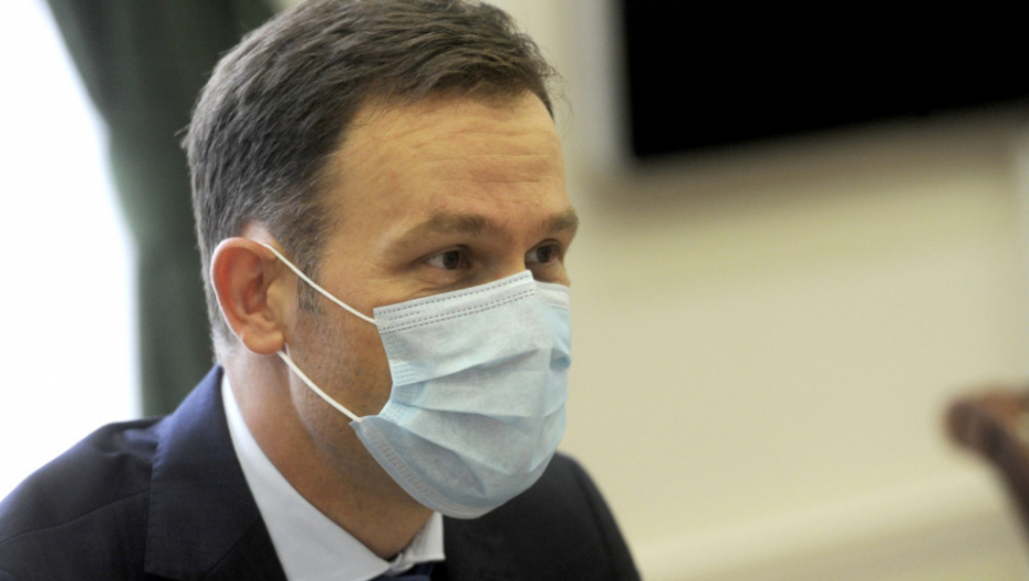 Siniša Mali, Tomas Šib