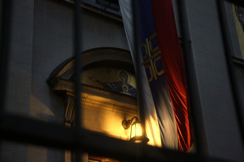 Zastava Srbije na pola koplja na Sabornoj crkvi