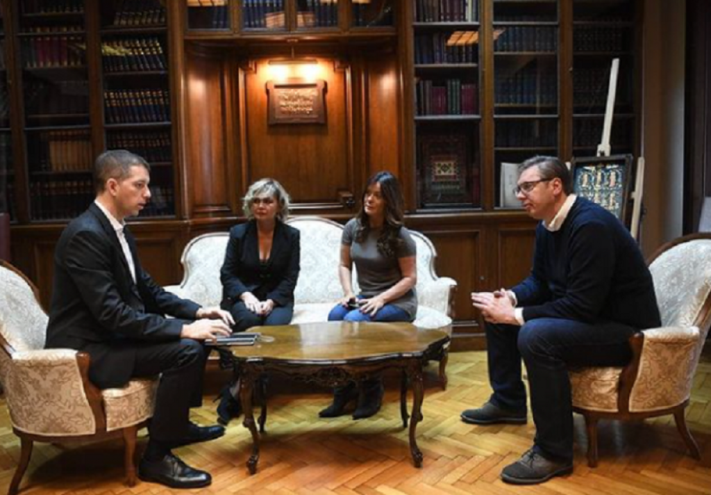 Aleksandar Vučić, Marko Đurić