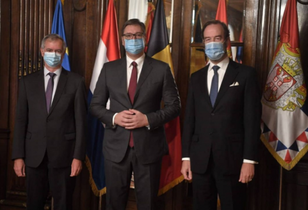 Aleksandar Vučić i ambasadori