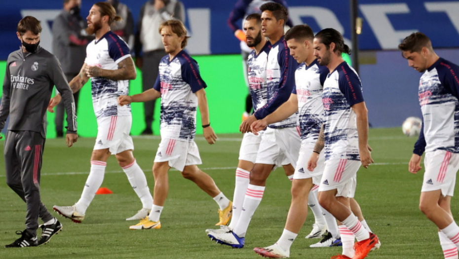 Luka Jović i Luka Modrić (Real Madrid)